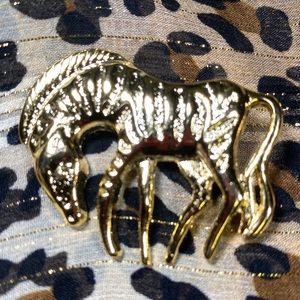 Good plated zebra brooch 🦓